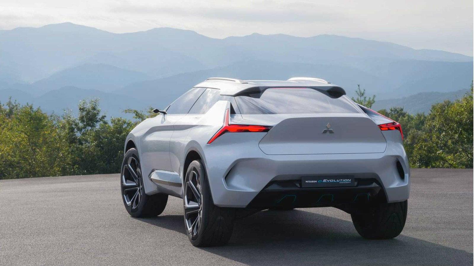 Mitsubishi: Ετοιμάζει το ηλεκτρικό SUV e-Evolution 